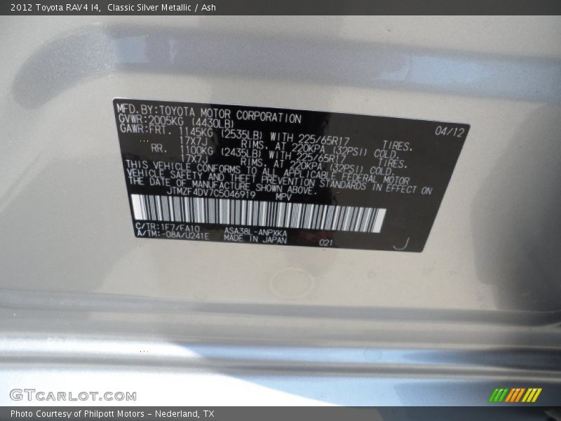 Classic Silver Metallic / Ash 2012 Toyota RAV4 I4