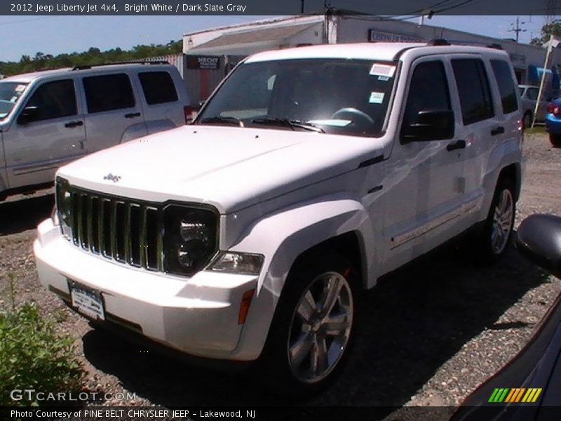 Bright White / Dark Slate Gray 2012 Jeep Liberty Jet 4x4