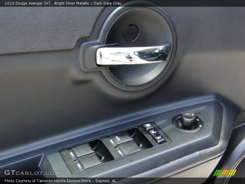 Bright Silver Metallic / Dark Slate Gray 2010 Dodge Avenger SXT