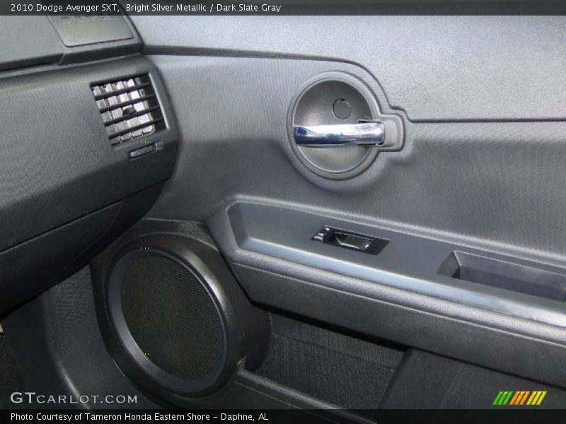 Bright Silver Metallic / Dark Slate Gray 2010 Dodge Avenger SXT