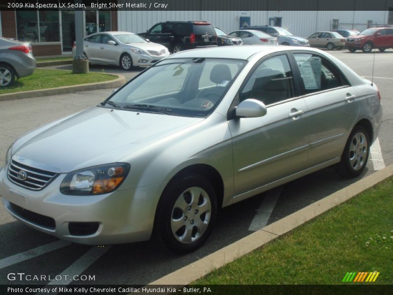 Bright Silver Metallic / Gray 2009 Kia Spectra LX Sedan