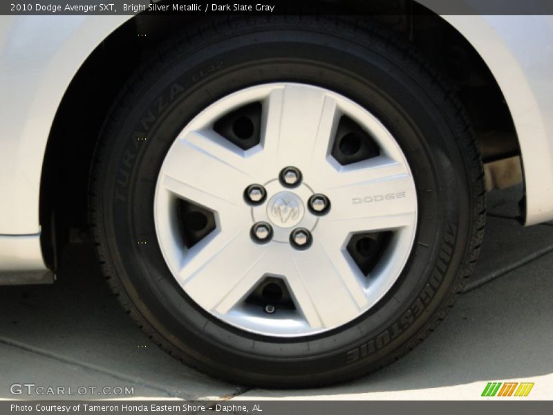Bright Silver Metallic / Dark Slate Gray 2010 Dodge Avenger SXT
