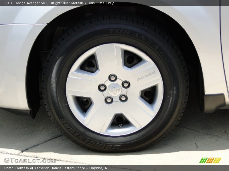 Bright Silver Metallic / Dark Slate Gray 2010 Dodge Avenger SXT