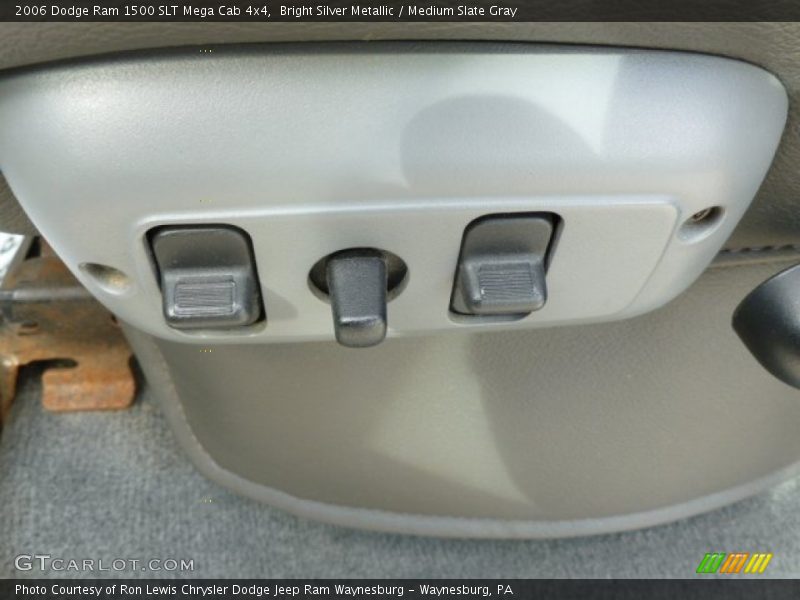 Bright Silver Metallic / Medium Slate Gray 2006 Dodge Ram 1500 SLT Mega Cab 4x4