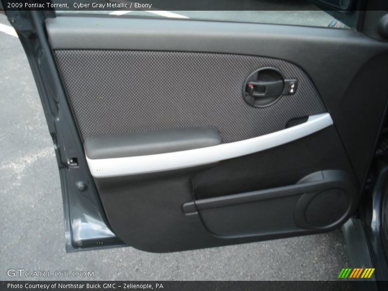 Cyber Gray Metallic / Ebony 2009 Pontiac Torrent