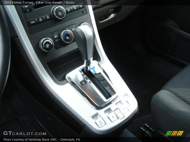 Cyber Gray Metallic / Ebony 2009 Pontiac Torrent