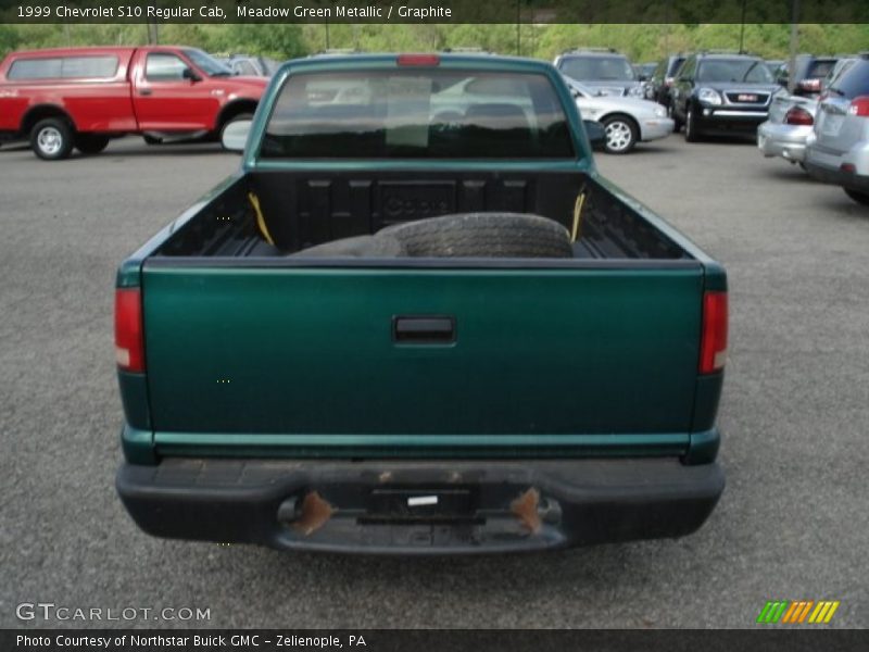 Meadow Green Metallic / Graphite 1999 Chevrolet S10 Regular Cab