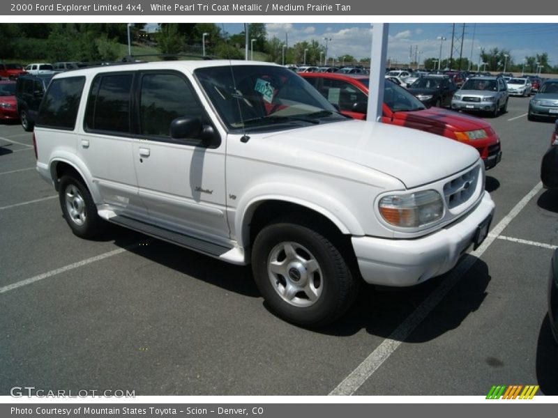White Pearl Tri Coat Metallic / Medium Prairie Tan 2000 Ford Explorer Limited 4x4
