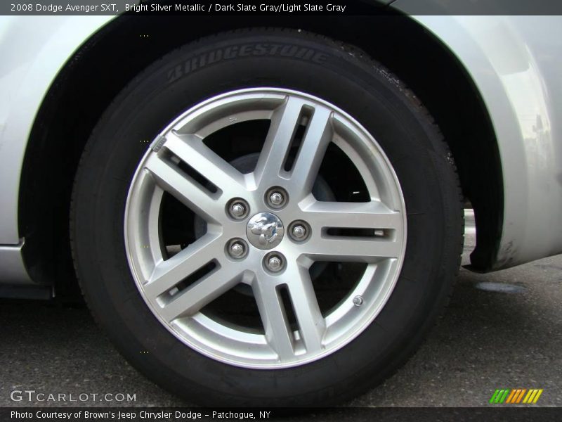 Bright Silver Metallic / Dark Slate Gray/Light Slate Gray 2008 Dodge Avenger SXT