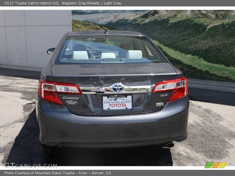 Magnetic Gray Metallic / Light Gray 2012 Toyota Camry Hybrid XLE