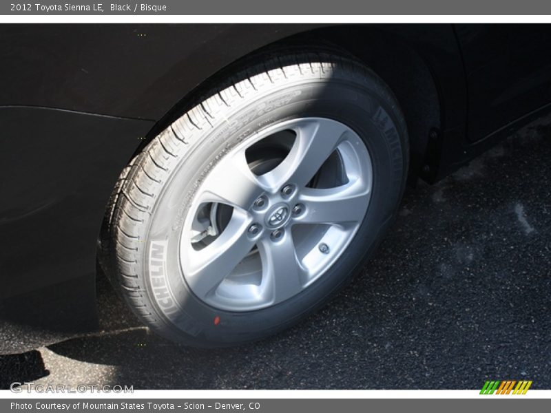 Black / Bisque 2012 Toyota Sienna LE