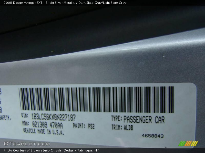 Bright Silver Metallic / Dark Slate Gray/Light Slate Gray 2008 Dodge Avenger SXT