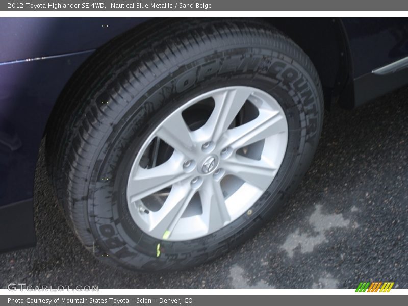 Nautical Blue Metallic / Sand Beige 2012 Toyota Highlander SE 4WD