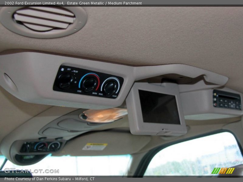 Estate Green Metallic / Medium Parchment 2002 Ford Excursion Limited 4x4