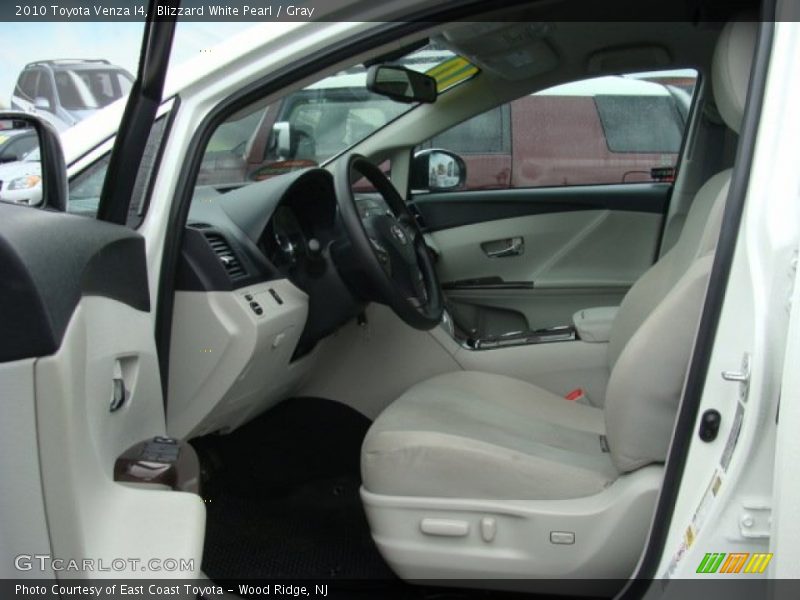 Blizzard White Pearl / Gray 2010 Toyota Venza I4