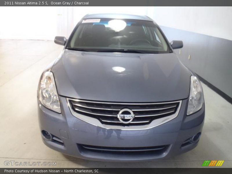 Ocean Gray / Charcoal 2011 Nissan Altima 2.5 S