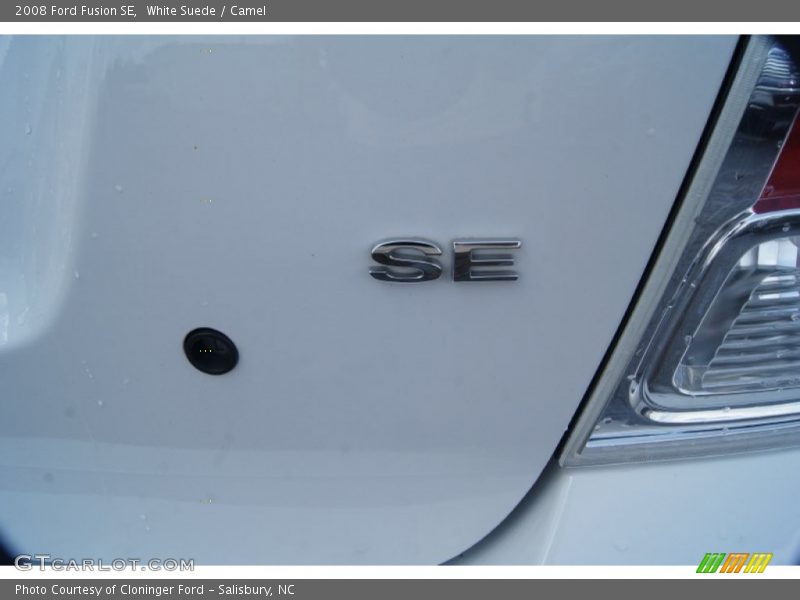 White Suede / Camel 2008 Ford Fusion SE