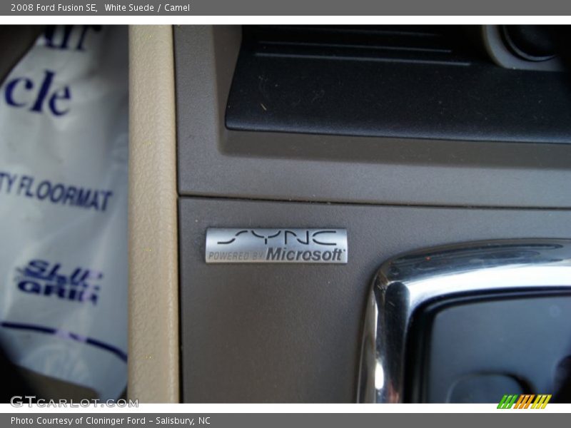 White Suede / Camel 2008 Ford Fusion SE