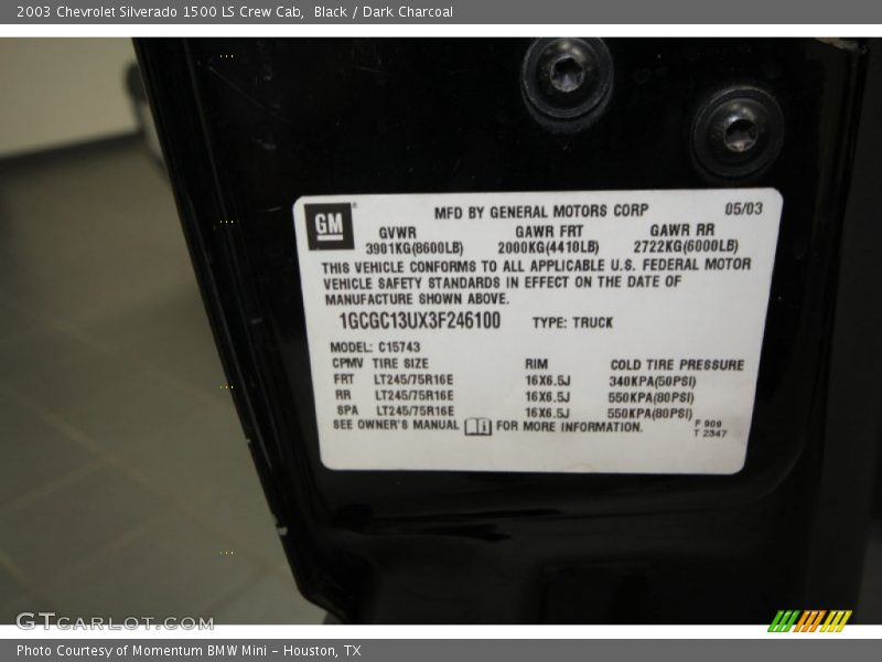 Black / Dark Charcoal 2003 Chevrolet Silverado 1500 LS Crew Cab