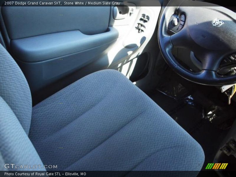 Stone White / Medium Slate Gray 2007 Dodge Grand Caravan SXT