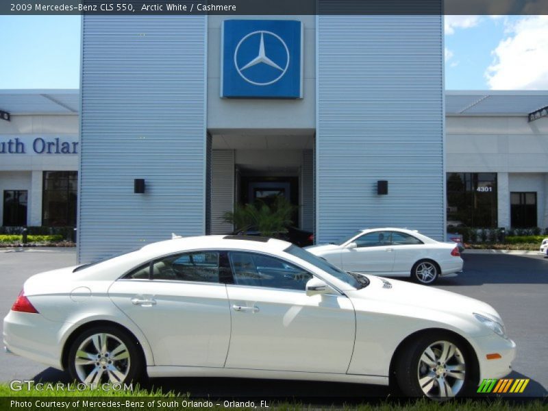 Arctic White / Cashmere 2009 Mercedes-Benz CLS 550
