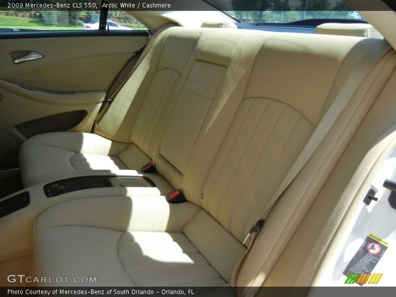 Arctic White / Cashmere 2009 Mercedes-Benz CLS 550