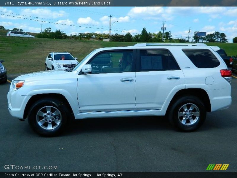 Blizzard White Pearl / Sand Beige 2011 Toyota 4Runner SR5