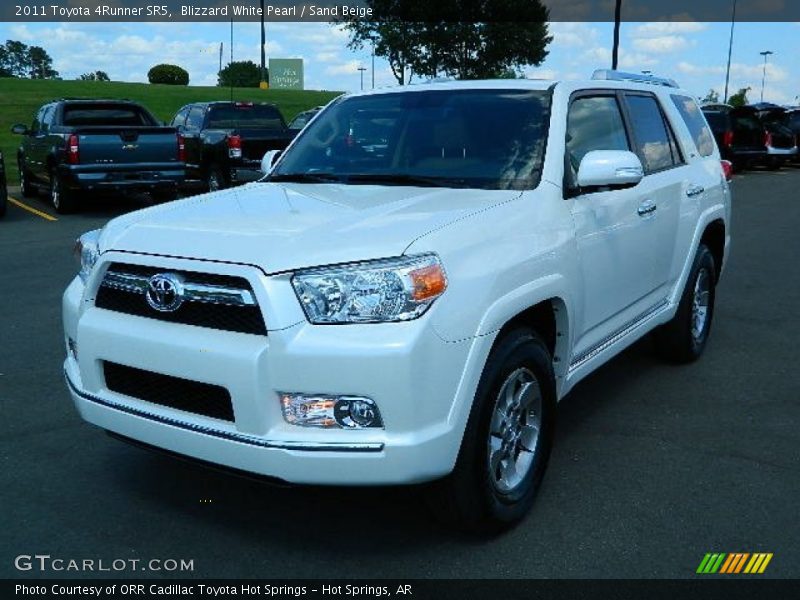 Blizzard White Pearl / Sand Beige 2011 Toyota 4Runner SR5