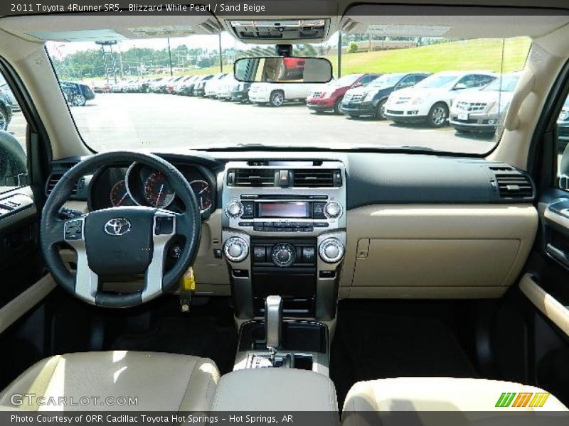 Blizzard White Pearl / Sand Beige 2011 Toyota 4Runner SR5