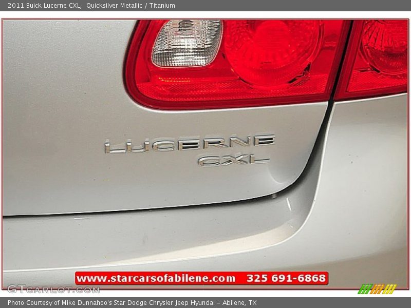 Quicksilver Metallic / Titanium 2011 Buick Lucerne CXL