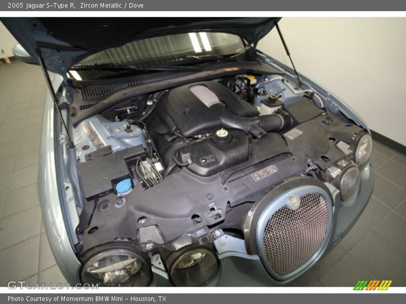  2005 S-Type R Engine - 4.2 Liter Supercharged DOHC 32-Valve V8