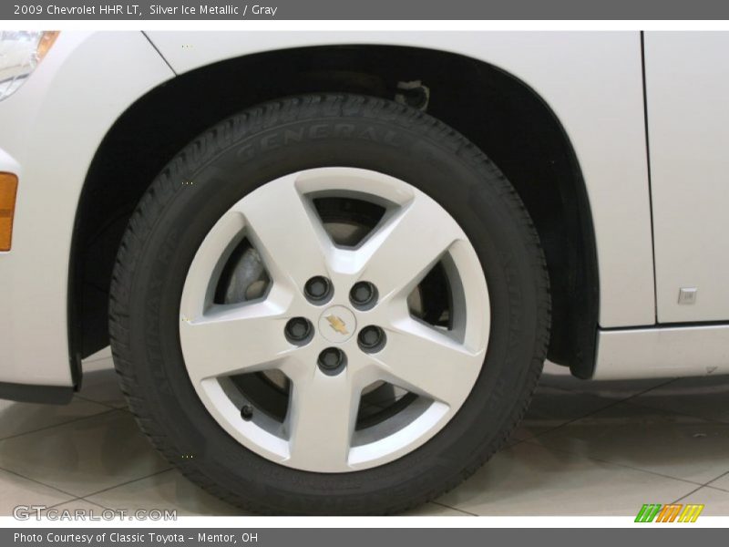 Silver Ice Metallic / Gray 2009 Chevrolet HHR LT