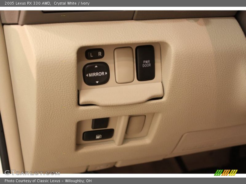 Crystal White / Ivory 2005 Lexus RX 330 AWD