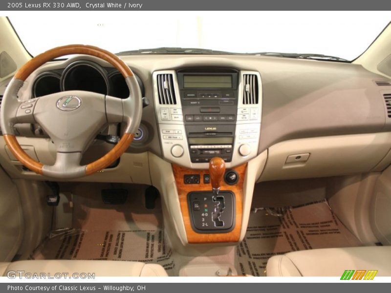 Crystal White / Ivory 2005 Lexus RX 330 AWD