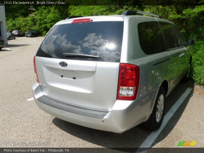 Bright Silver / Gray 2012 Kia Sedona LX