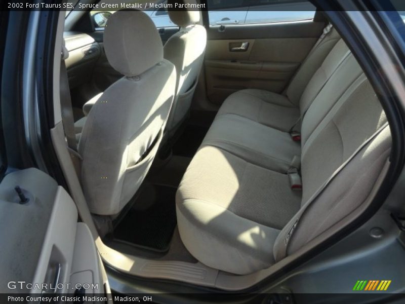 Spruce Green Metallic / Medium Parchment 2002 Ford Taurus SES