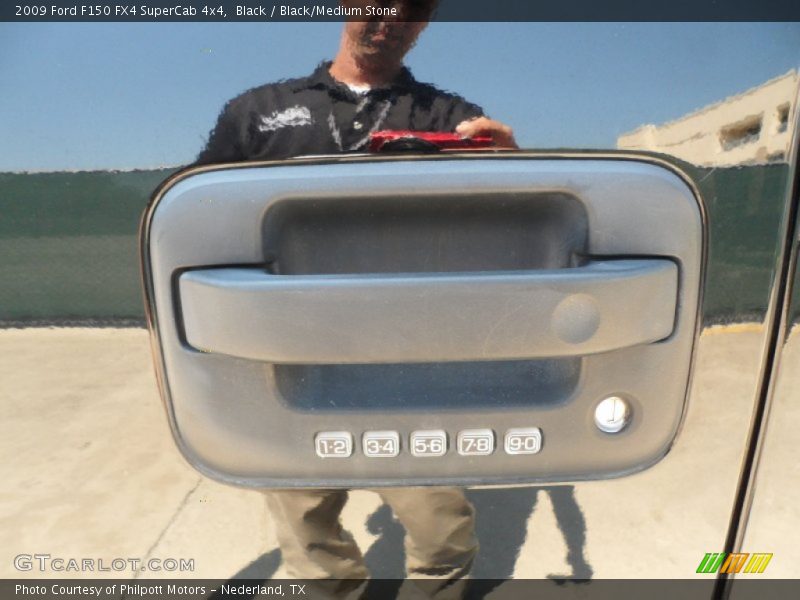 Black / Black/Medium Stone 2009 Ford F150 FX4 SuperCab 4x4