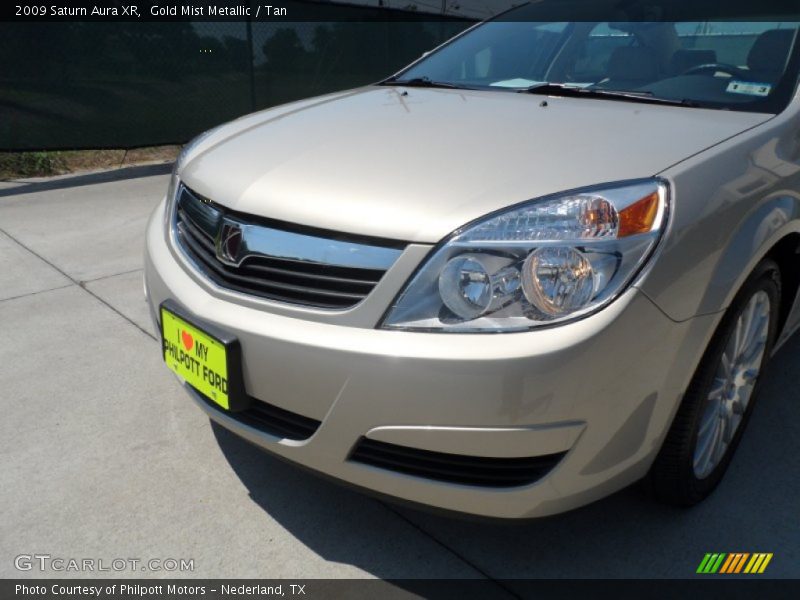 Gold Mist Metallic / Tan 2009 Saturn Aura XR