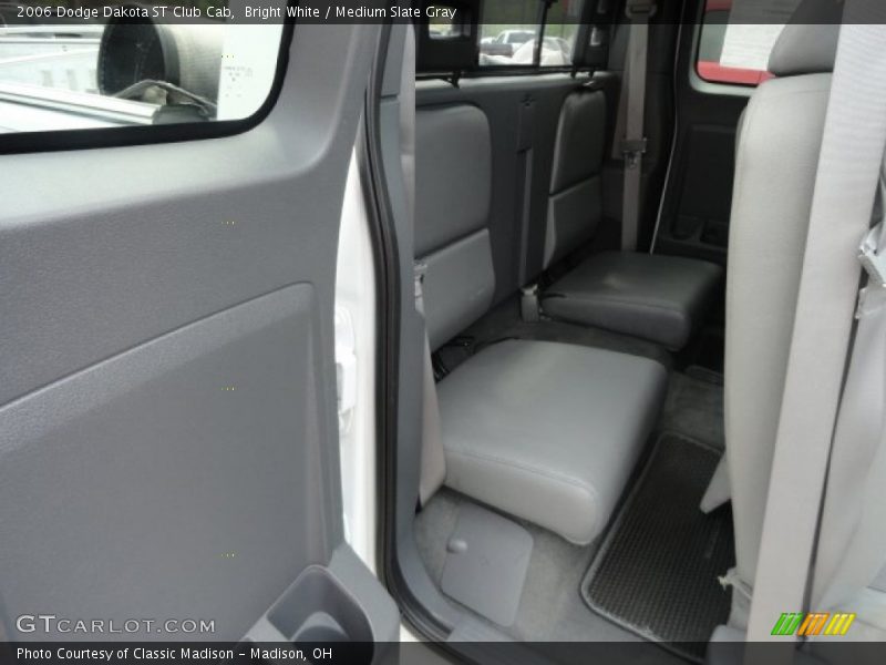 Bright White / Medium Slate Gray 2006 Dodge Dakota ST Club Cab