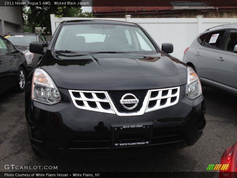 Wicked Black / Black 2011 Nissan Rogue S AWD