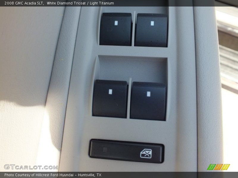 White Diamond Tricoat / Light Titanium 2008 GMC Acadia SLT