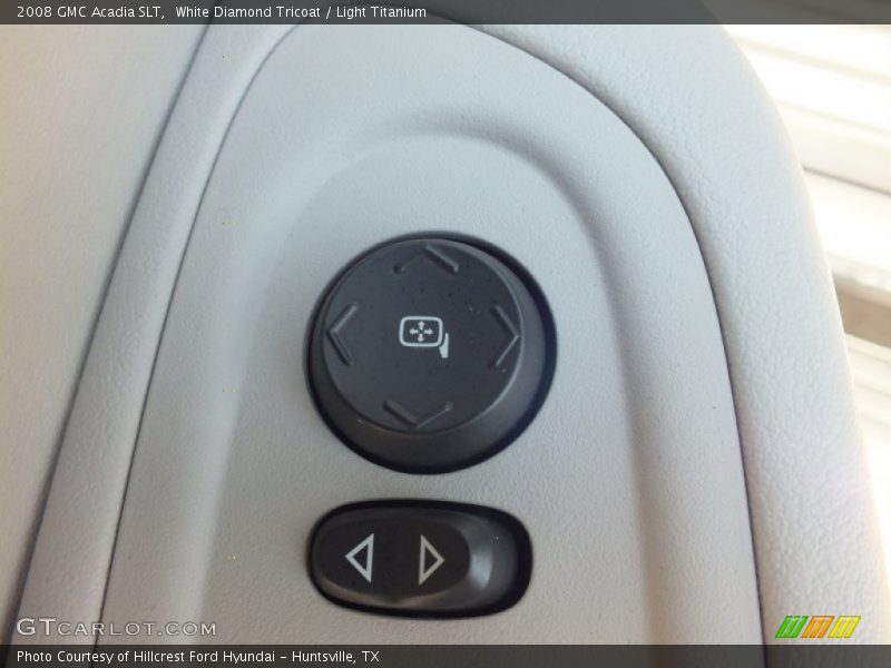 White Diamond Tricoat / Light Titanium 2008 GMC Acadia SLT