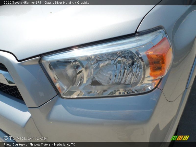 Classic Silver Metallic / Graphite 2010 Toyota 4Runner SR5