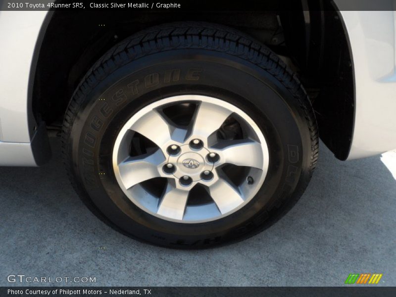 Classic Silver Metallic / Graphite 2010 Toyota 4Runner SR5