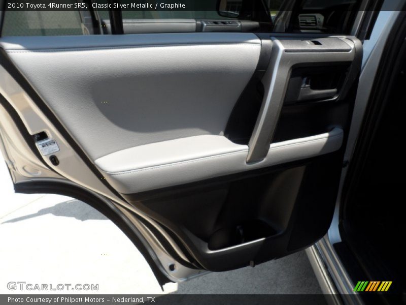 Classic Silver Metallic / Graphite 2010 Toyota 4Runner SR5