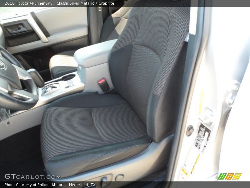 Classic Silver Metallic / Graphite 2010 Toyota 4Runner SR5