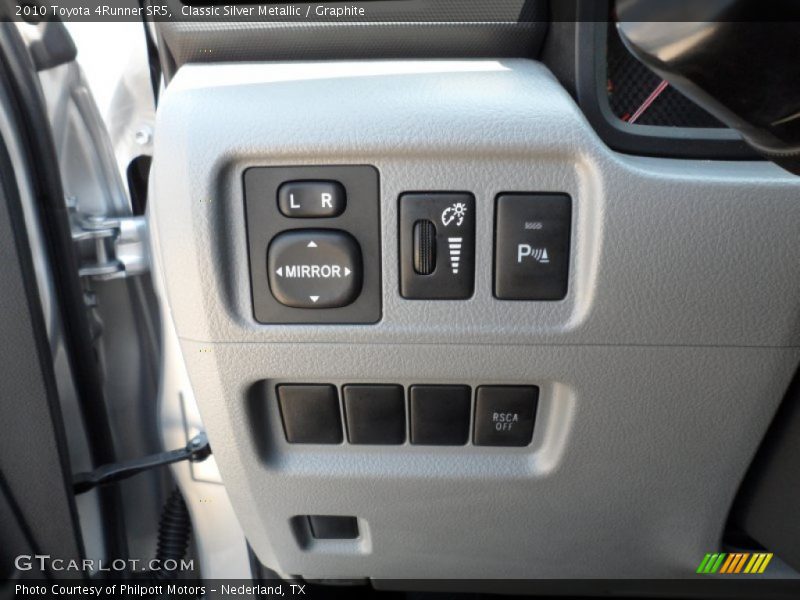 Classic Silver Metallic / Graphite 2010 Toyota 4Runner SR5