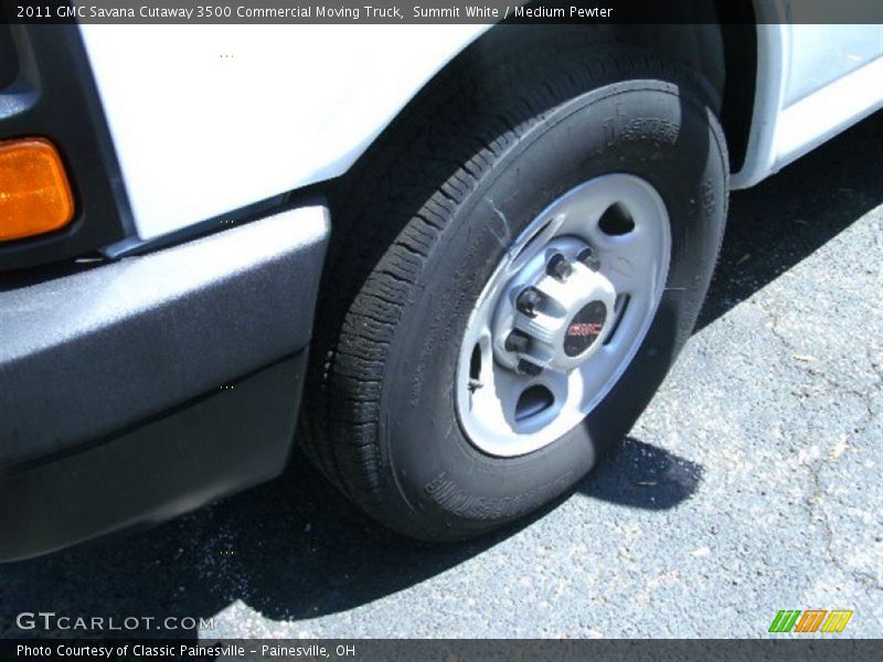 Summit White / Medium Pewter 2011 GMC Savana Cutaway 3500 Commercial Moving Truck