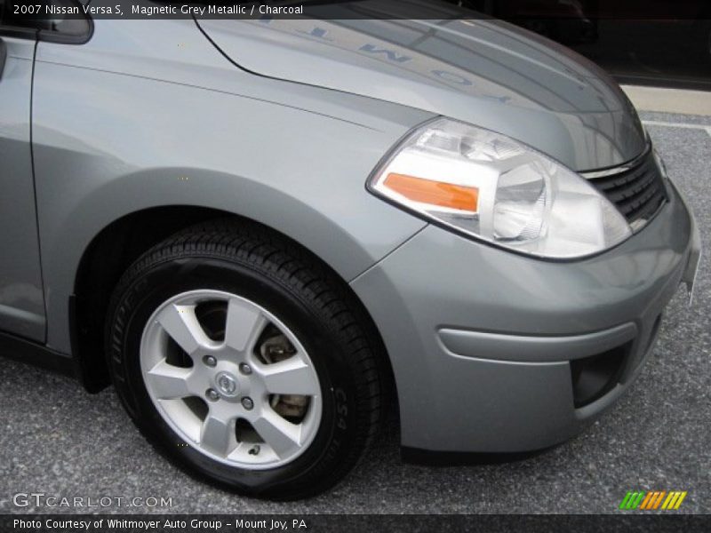 Magnetic Grey Metallic / Charcoal 2007 Nissan Versa S