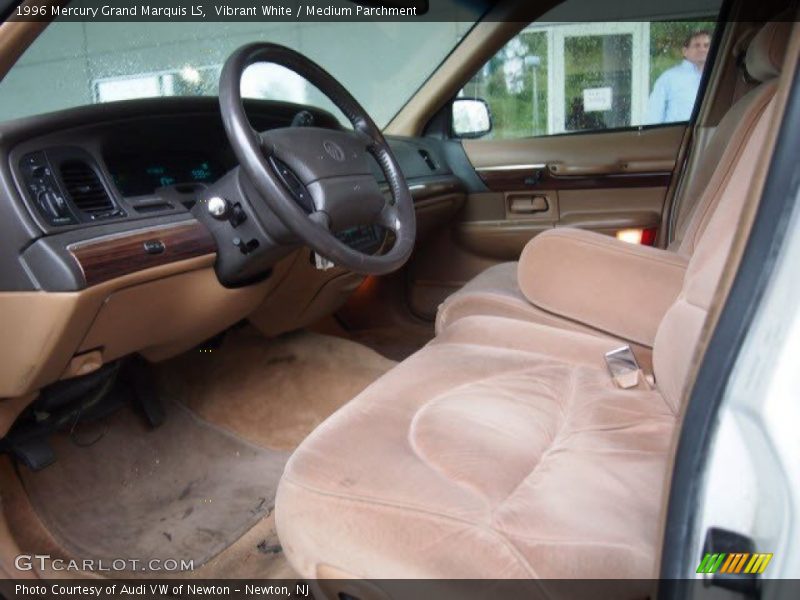 Vibrant White / Medium Parchment 1996 Mercury Grand Marquis LS